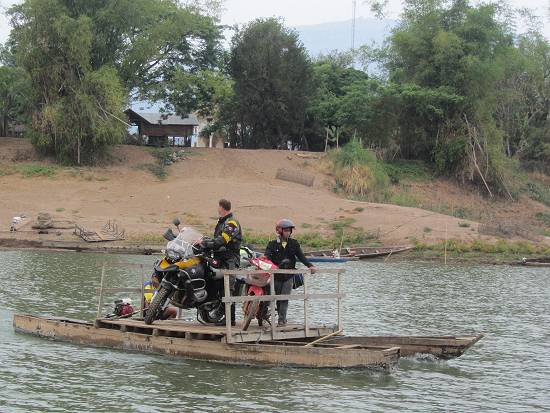 Ekke Kok crossing river.