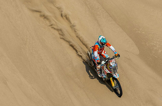 Dakar sand dune, Juan Puga