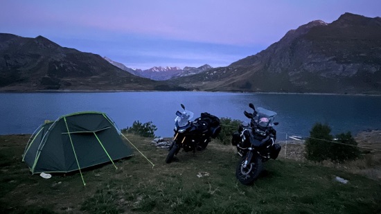 Perrine Girard et Guillaume Labrosse, Bivouac, Mont Cenis.