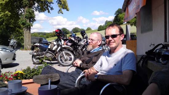 Enjoying the nice weather at the HU Germany meeting.