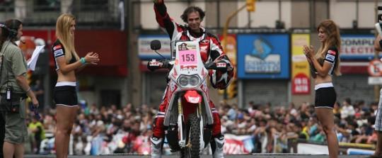 Patrick Trahan finishing the Dakar.