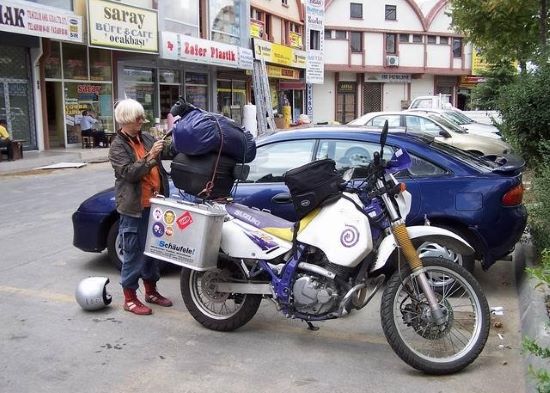 Linda Bootherstone-Bick, Istanbul, 2005.