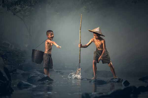 Kids fishing