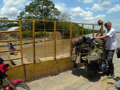 Rio Apure ferry.