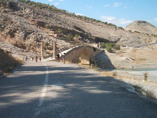 Kahta bridge.