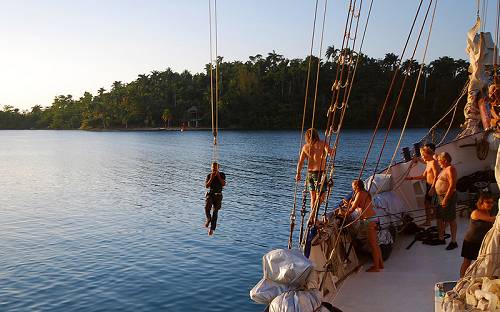 Immigration officer coming on board the Stahlratte in Jamaica.